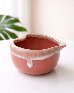 Ergonomic matcha bowl